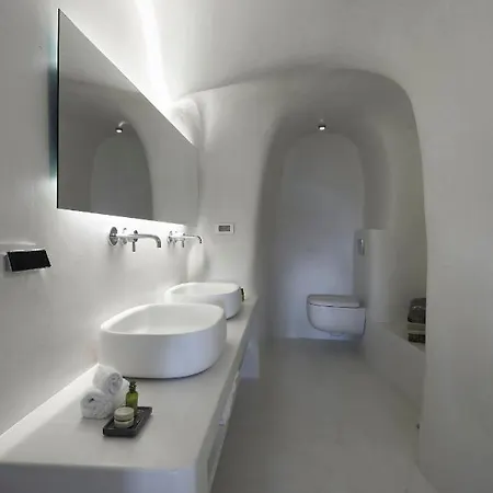 Villa Asva Harmony Caldera View-outdoor Hot Tub Oia Santorini *