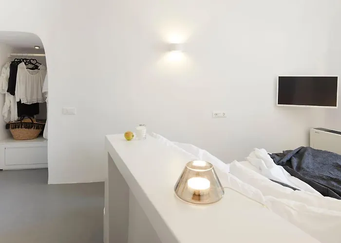 Elegant Santorini House 3 Bedroom Caldera View-outdoor Hot