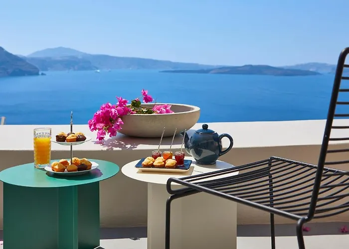 Elegant Santorini House 3 Bedroom Caldera View-outdoor Hot Villa