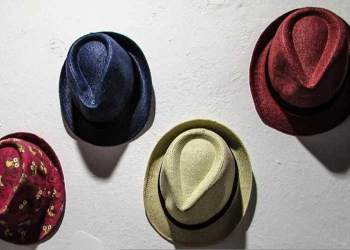 Elegant Santorini House 3 Bedroom Caldera View-outdoor Hot Villa Tholos (Santorini)