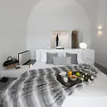 Villa Elegant Santorini House 3 Bedroom Caldera View-outdoor Hot