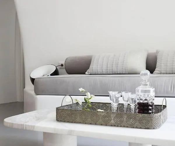 Elegant Santorini House 3 Bedroom Caldera View-outdoor Hot Tholos (Santorini)